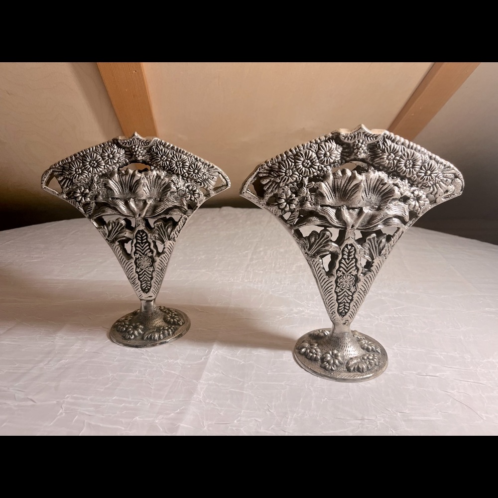 Set of 2 Vintage Pewter Art Deco/Art Nouveau/Victorian style Fan Vases